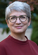 Dr. Cristina V. Bruns