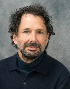 Noam Scheindlin Headshot